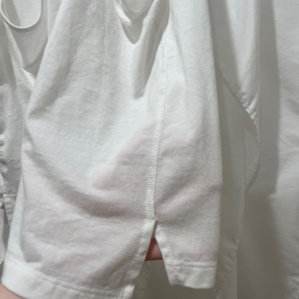 Nike White Athletic Tank with Floral Logo Sz M - Picture 6 of 11